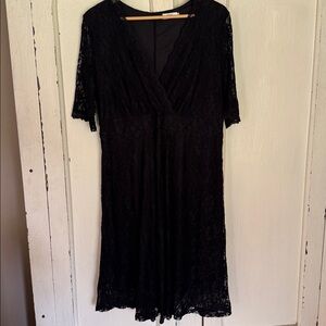 Elegant Black Lace Dress